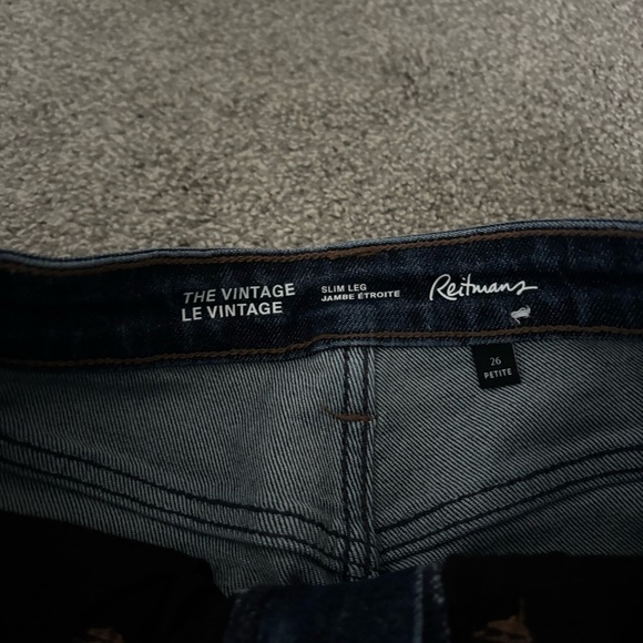 3/$45 Reitmans Stretch Dark Blue StraightJeans - Picture 4 of 8